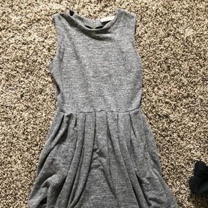 Sleeveless dress